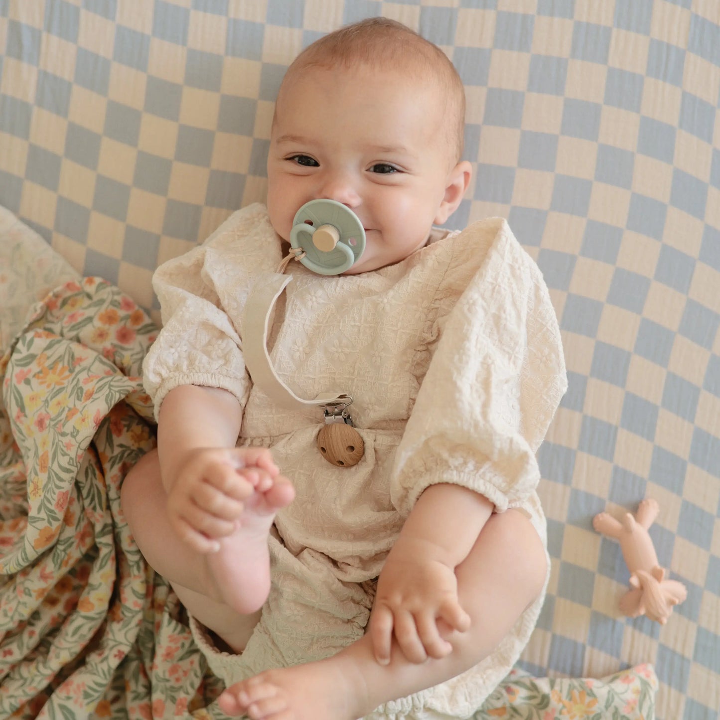 Frigg Little Viking Natural Rubber Pacifier Two Pack Mushie