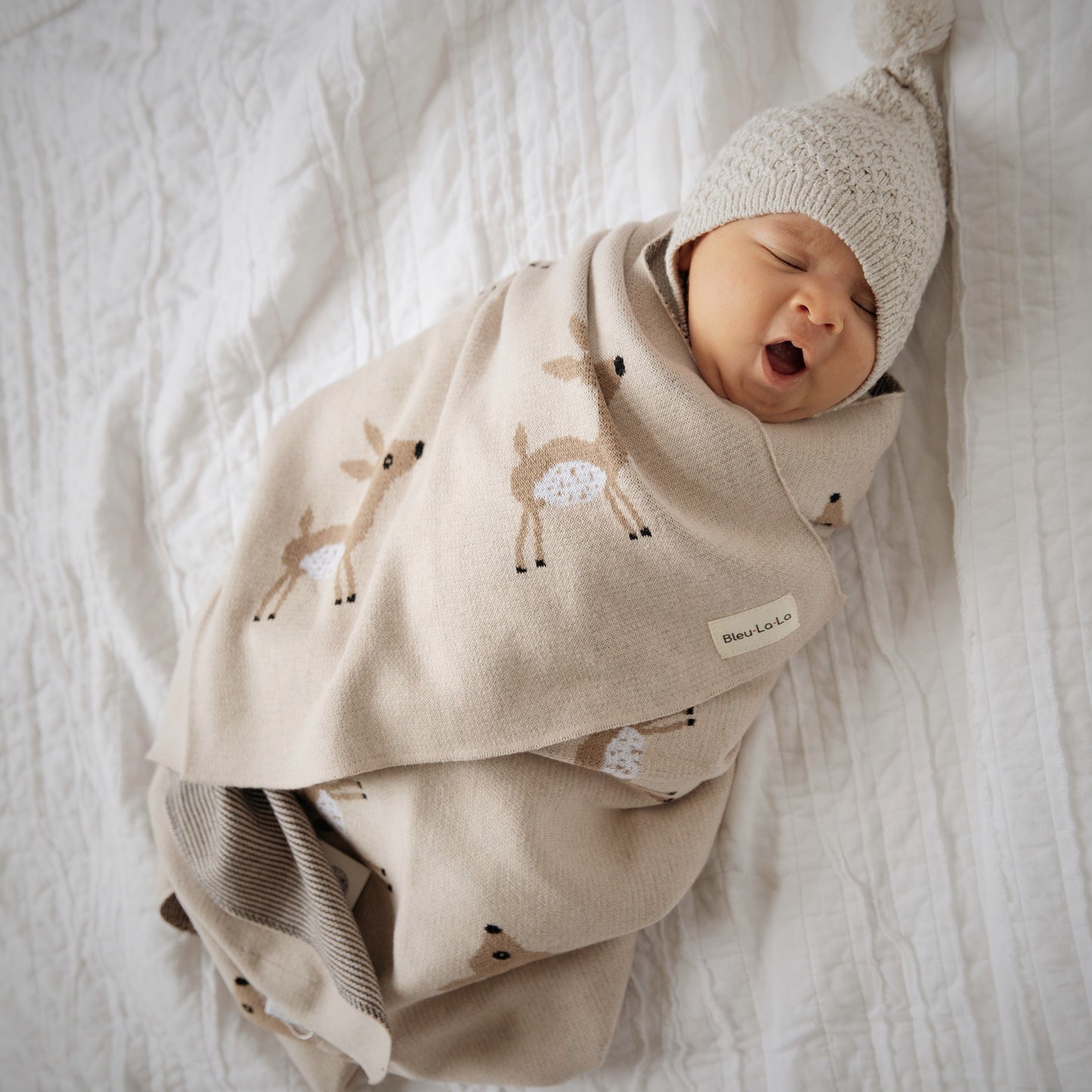 Luxury Cotton Deer Knit Swaddle Baby Blanket for Newborns Bleu La La