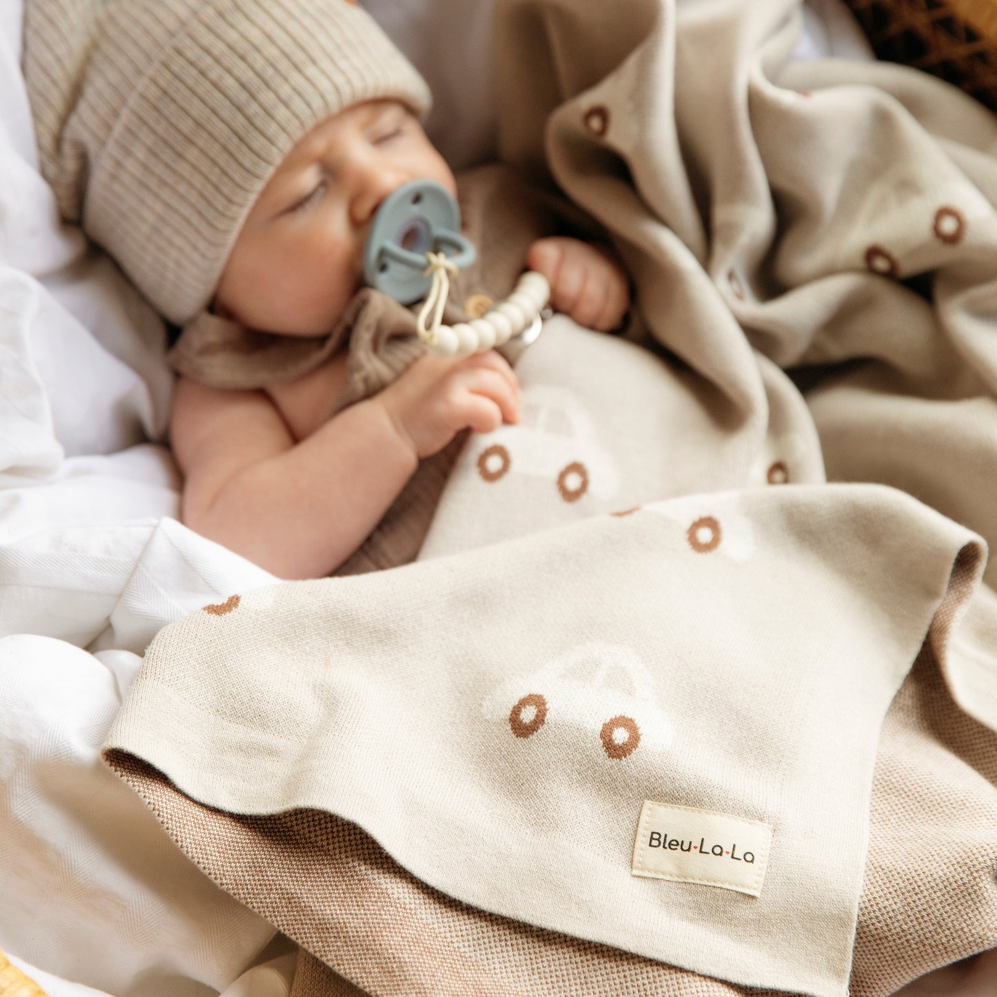 100 Percent Cotton Luxury Knit Car Swaddle Blanket - Everetts Place: Online Boutique