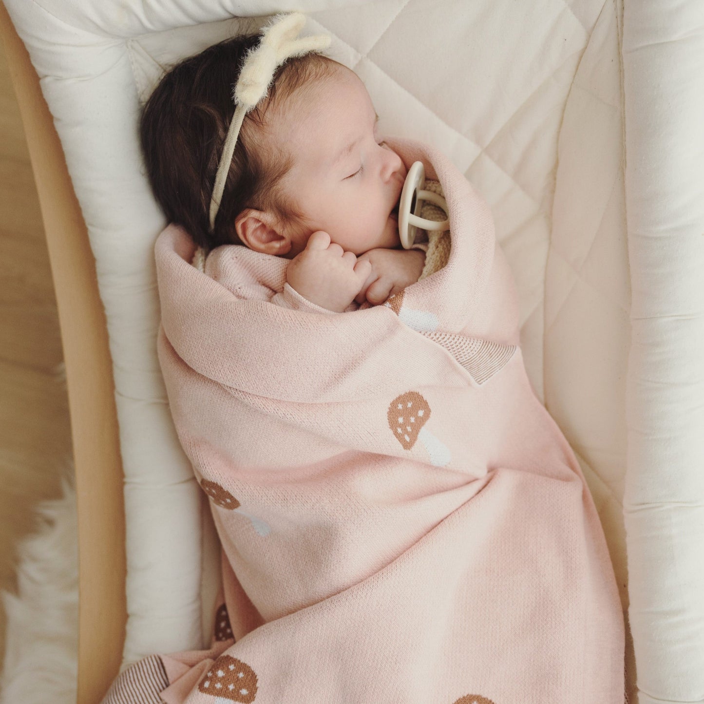 Luxury Knit Mushroom Swaddle Baby Blanket Made from 100 Percent Cotton for Year-Round Comfort Bleu La La