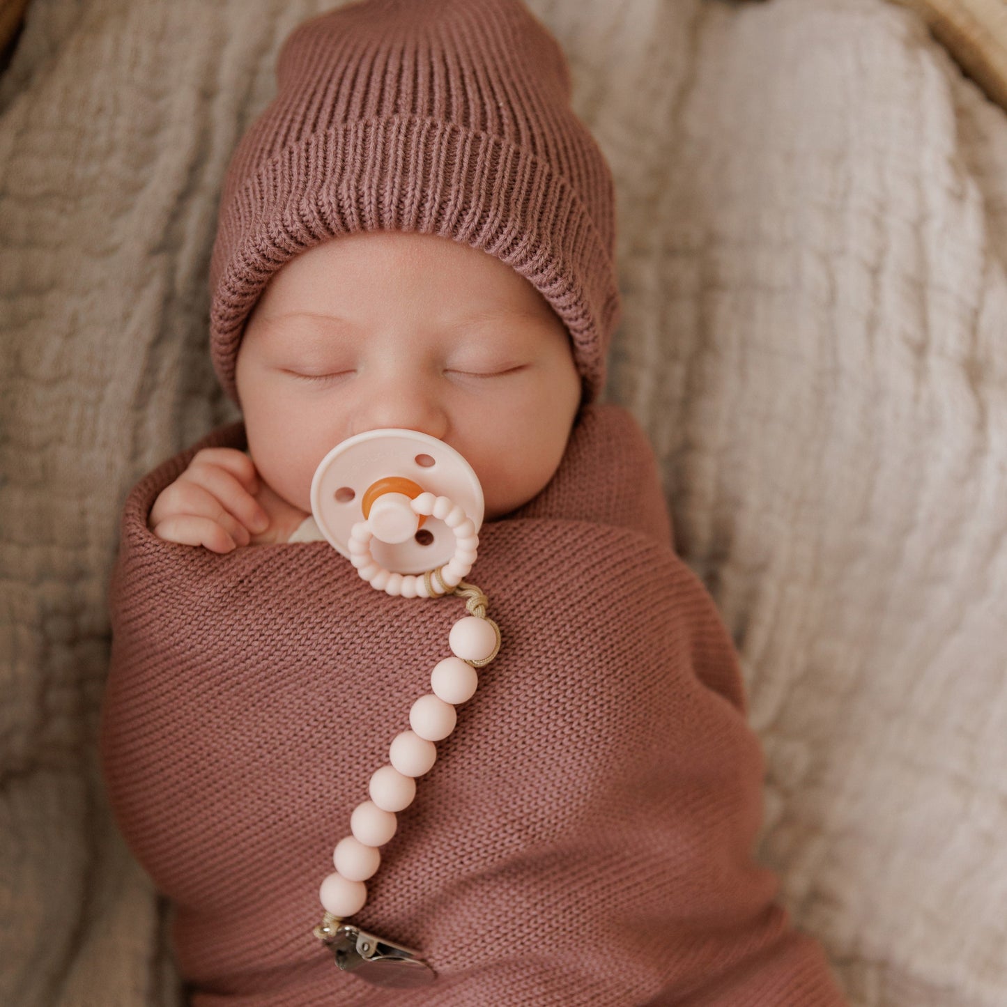 Luladream Pacifier and Clip Set with Teething Handle and Modern Design Bleu La La