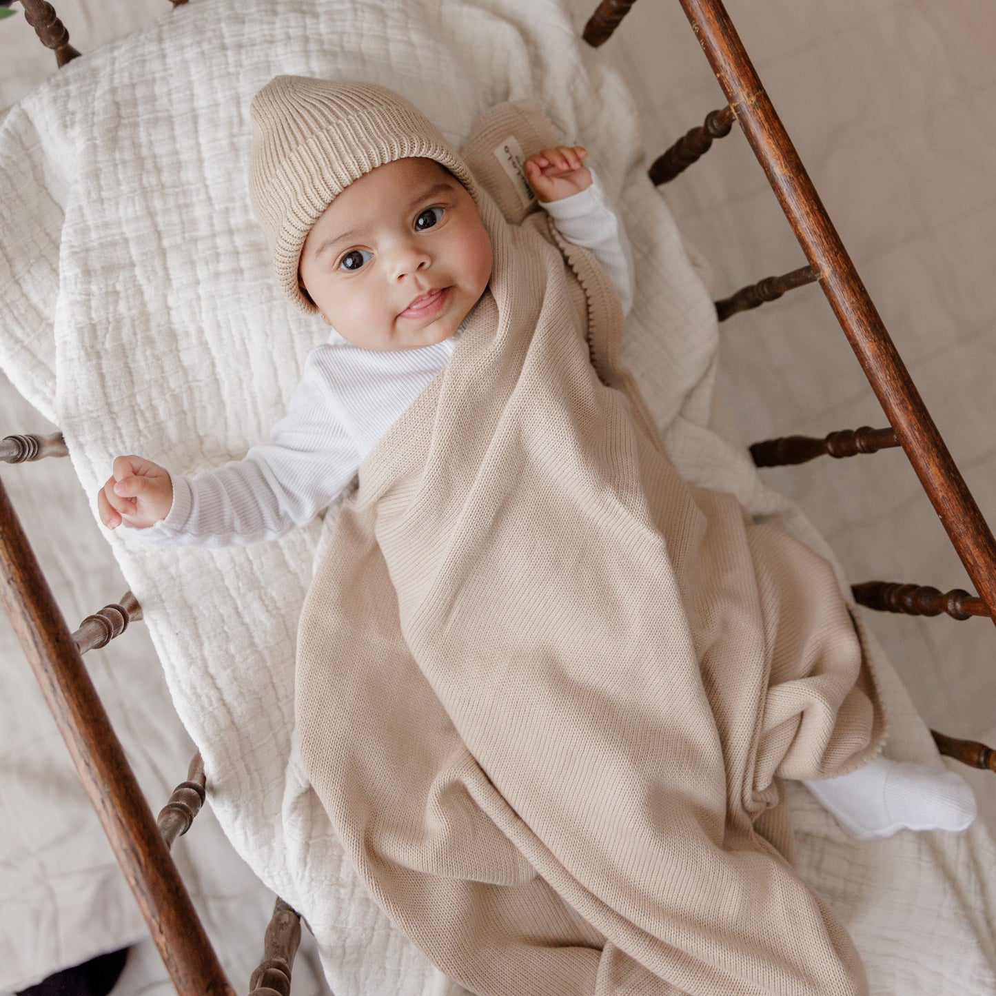 Luxe Collection 100 Percent Organic Cotton Luxury Knit Baby Blanket Bleu La La