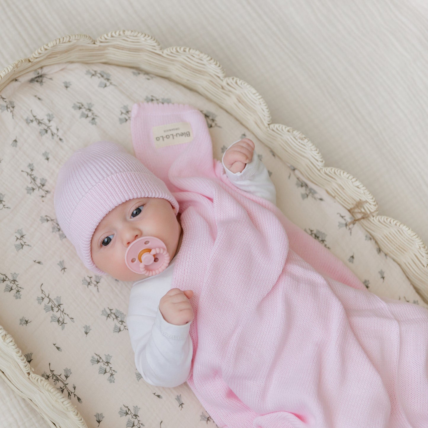 Luxe Collection 100 Percent Organic Cotton Luxury Knit Baby Blanket Bleu La La