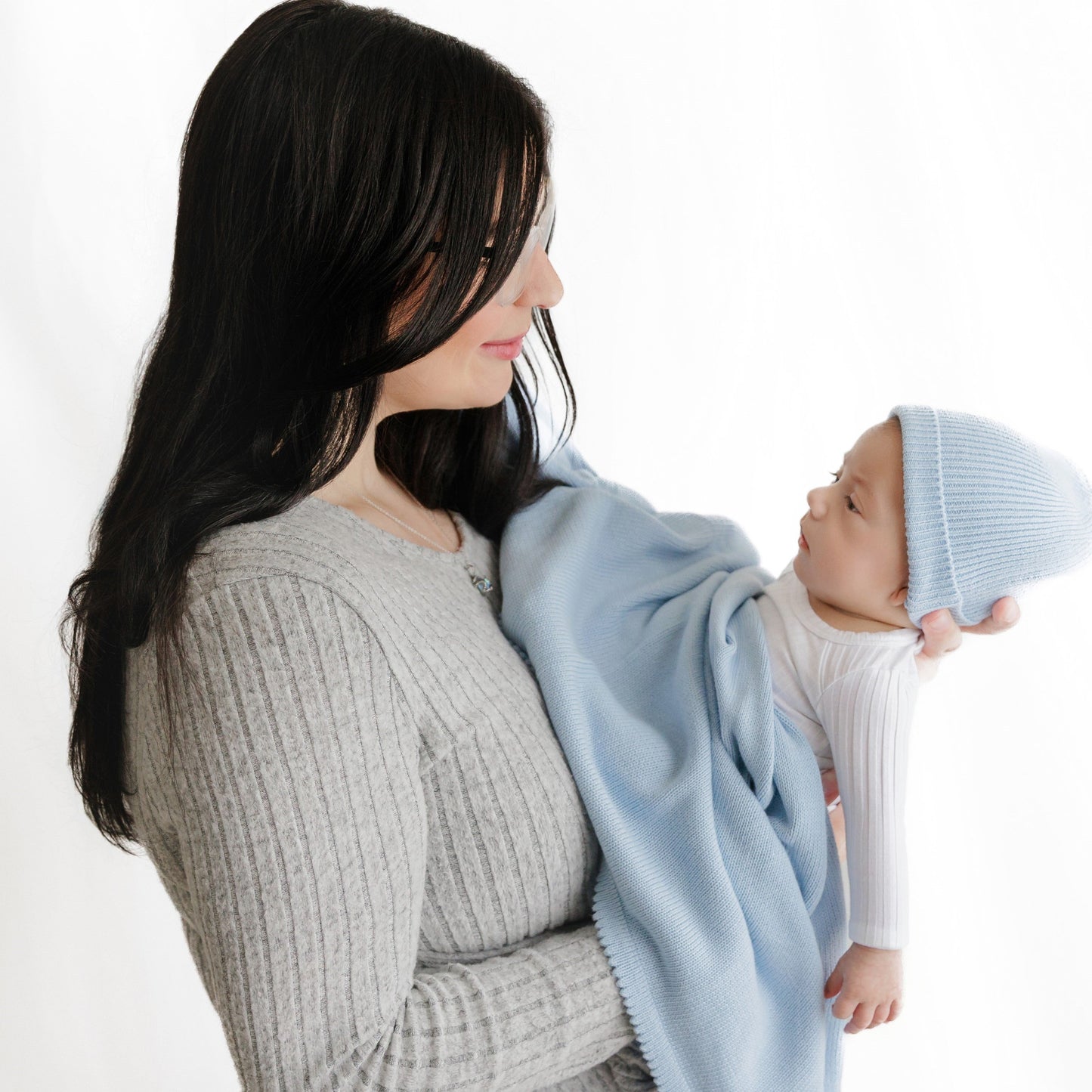 Luxe Collection 100 Percent Organic Cotton Luxury Knit Baby Blanket Bleu La La