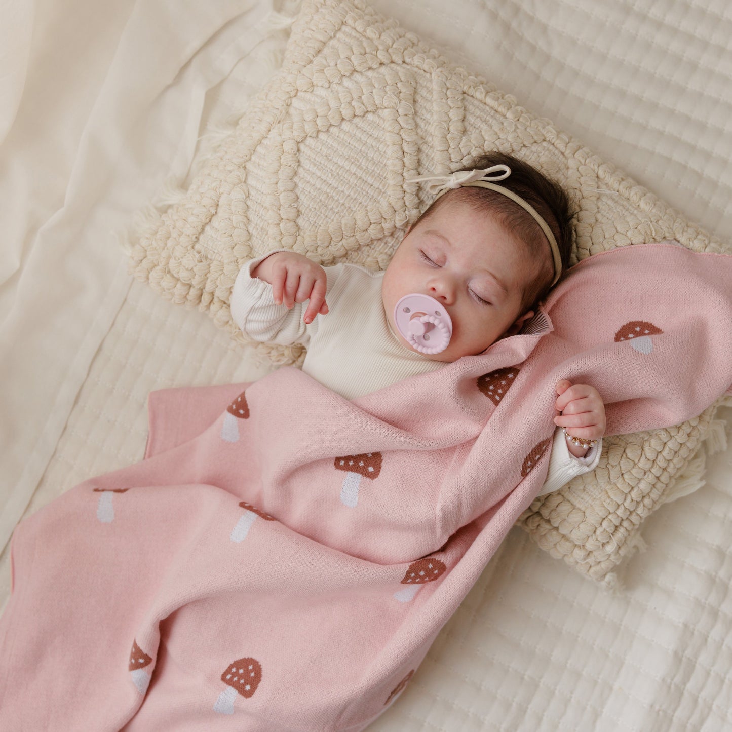 Luxury Knit Mushroom Swaddle Baby Blanket Made from 100 Percent Cotton for Year-Round Comfort Bleu La La