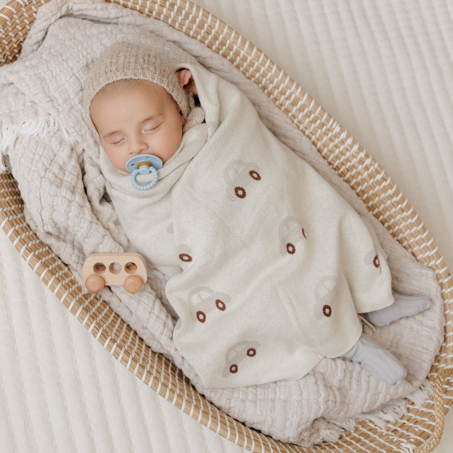100 Percent Cotton Luxury Knit Car Swaddle Blanket Bleu La La