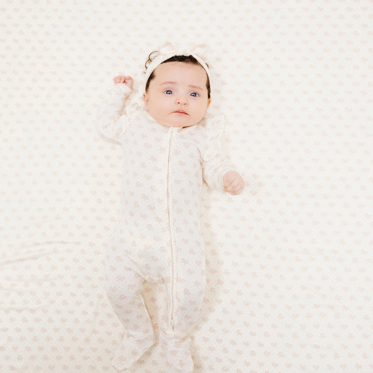 2 Way Ruffle Sleeve Zipper Footie Vintage Mini Bows.