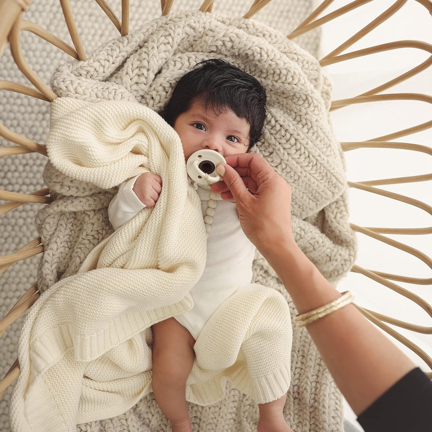 Heritage Knit 100 Percent Organic Cotton Luxury Knit Baby Swaddle Blanket Bleu La La