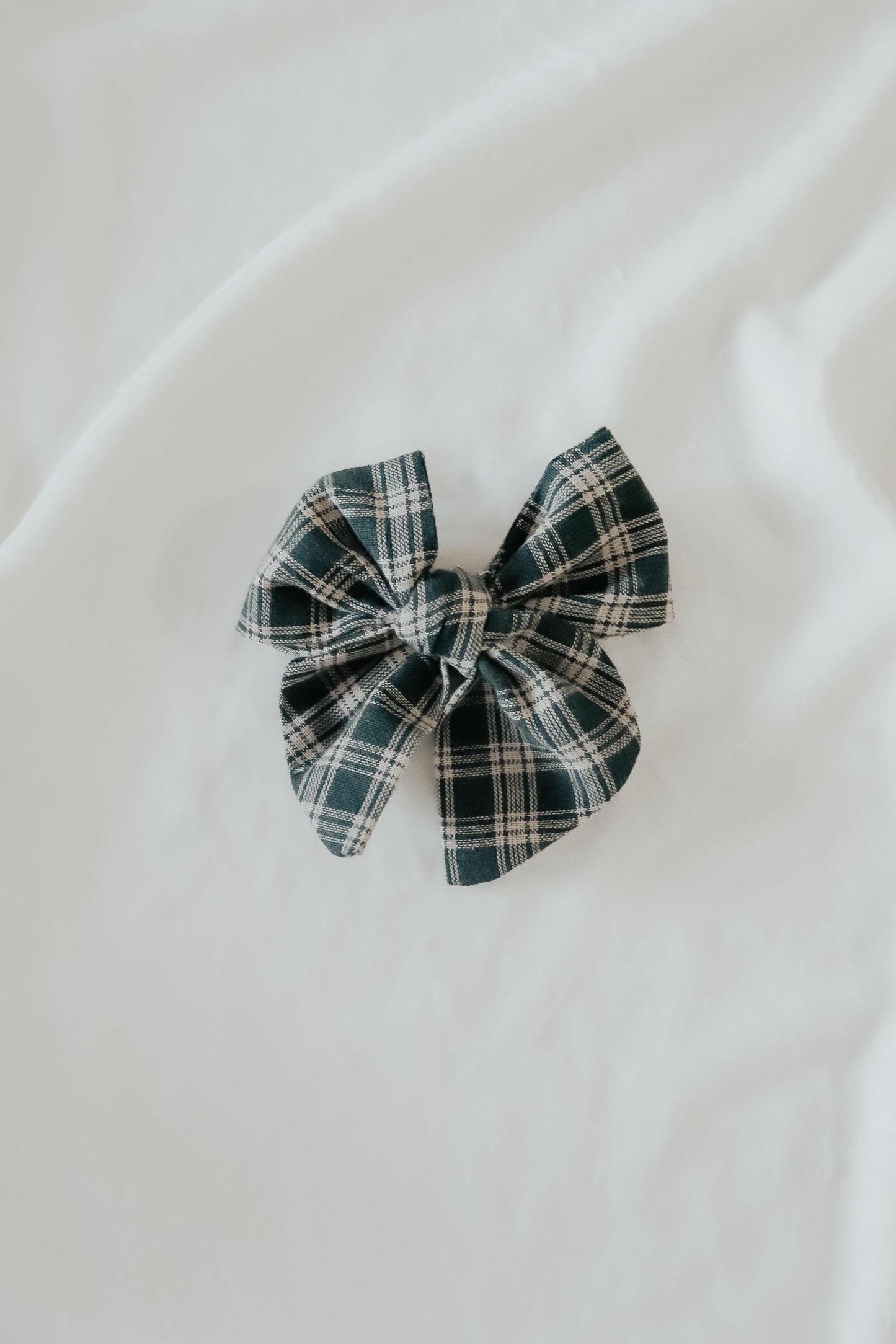 Pine Bow Clips Green Pinwheel Handmade Cotton For Kids Little Mae & Co Everetts Place: Online Boutique
