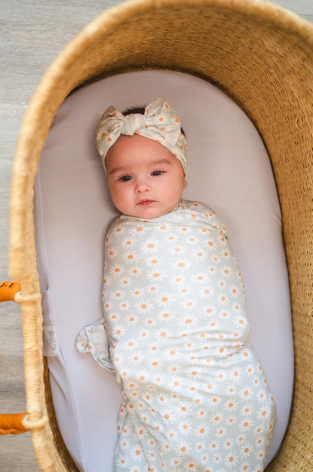 Bamboo Stretch Swaddle - Blue Daisy Harp Angel Boutique