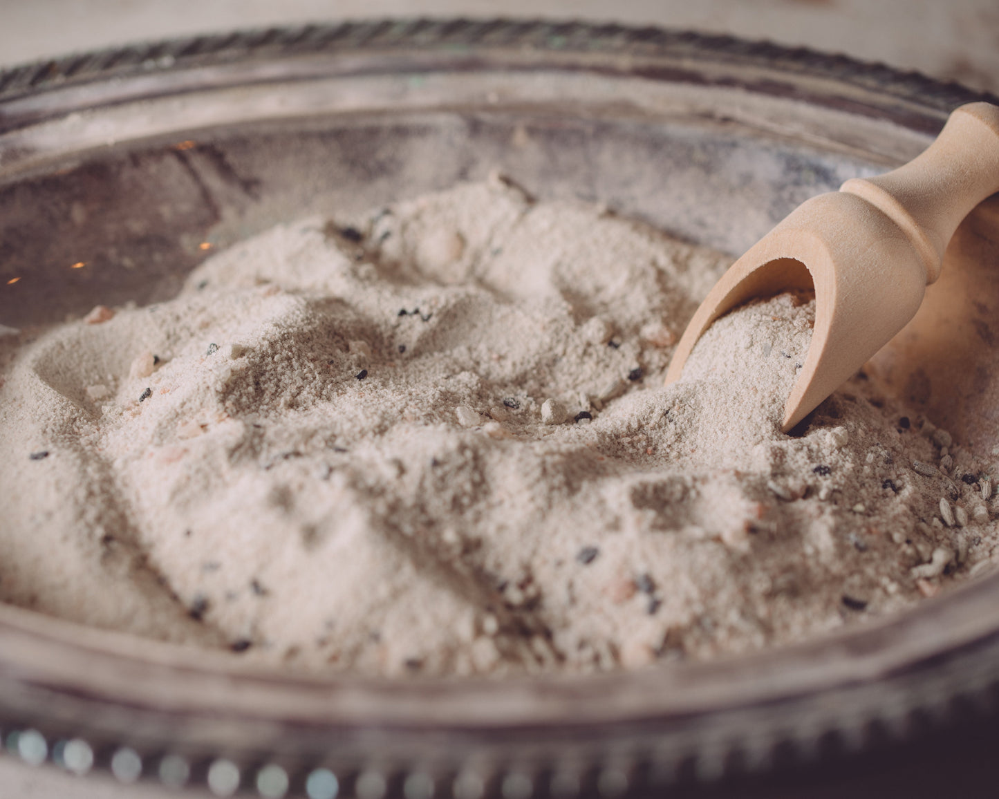 Organic Bath Salts Soak Relaxing Therapeutic Detoxing 1 Lb Sweet Harvest Farms Everetts Place: Online Boutique