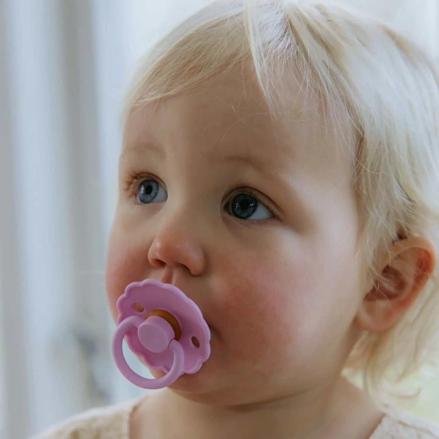 Frigg Silicone Pacifier 6 Pack for Baby Comfort and Safety Mushie