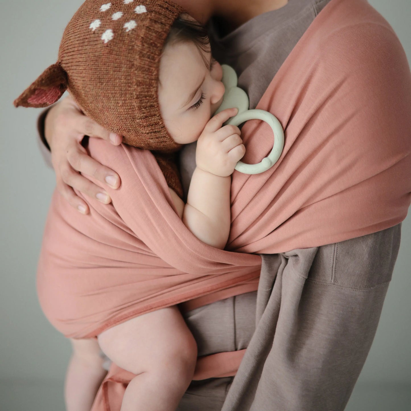 Organic Cotton Baby Wrap for Bonding and Comfort with Built-In Pocket Mushie