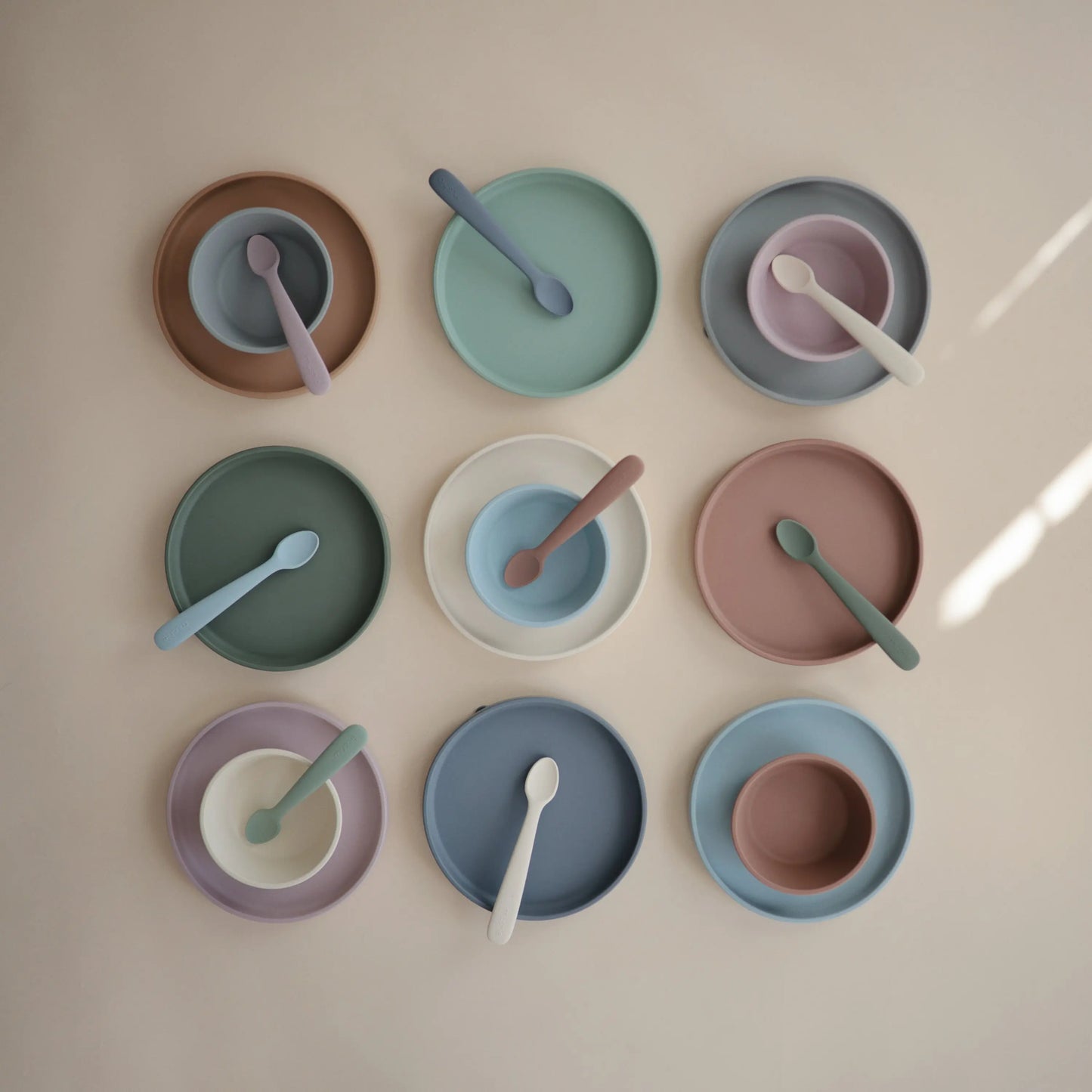 Classic Silicone Suction Plate for Kids Safe Non Slip Feeding Solution Mushie Everetts Place: Online Boutique