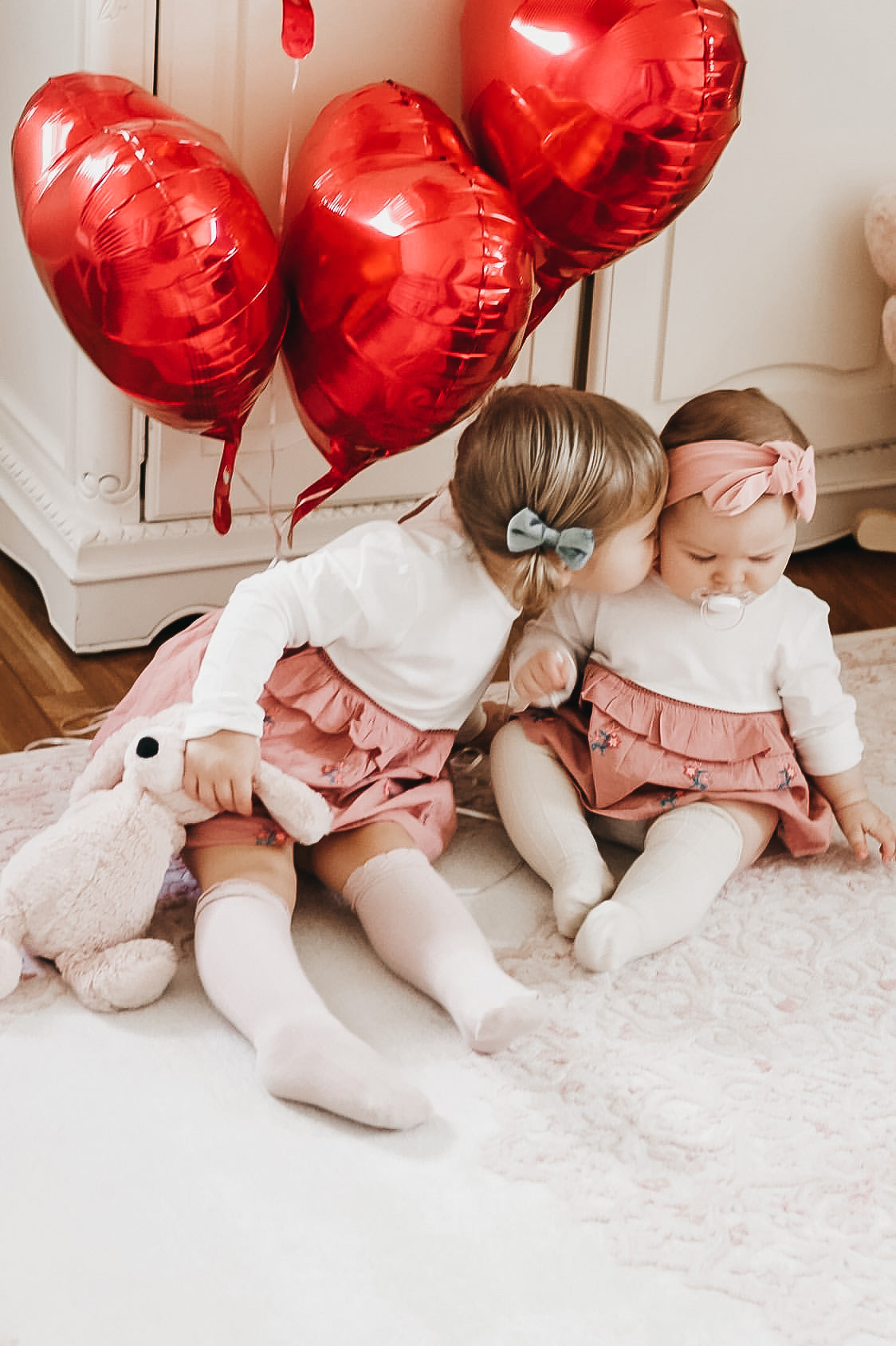 Ruffle Cotton Knee High Socks Five Pack Little Mae Co Little Mae & Co Everetts Place: Online Boutique