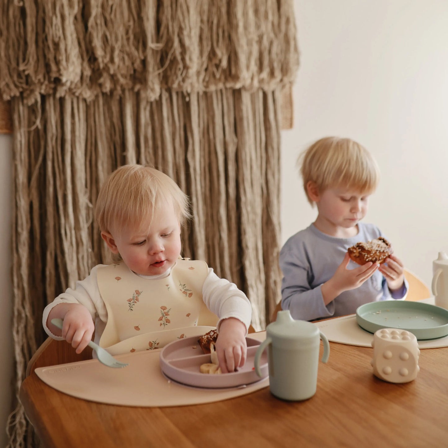 Silicone Suction Plate for Babies Food Grade Safe Design Minimizes Spills Mushie