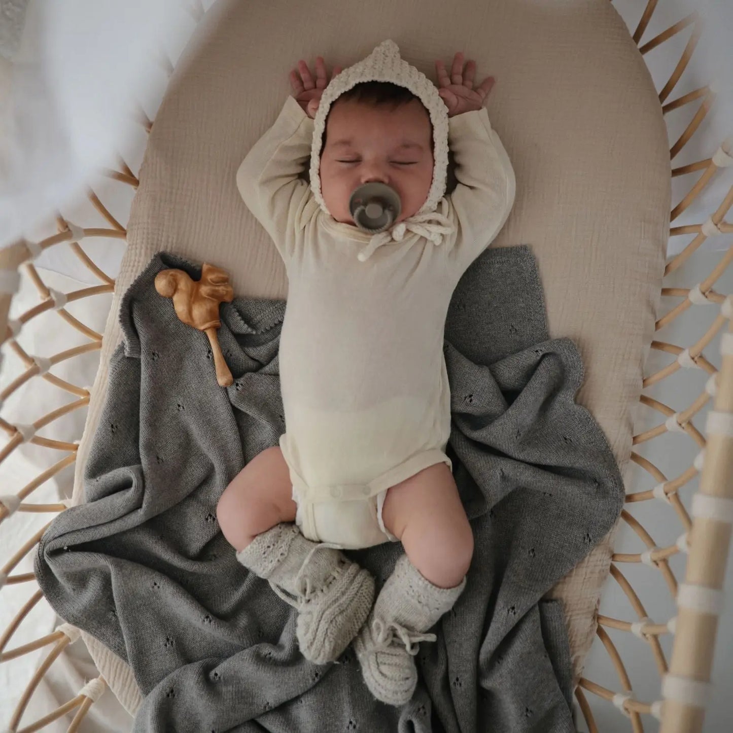 FRIGG Pacifier - Natural Rubber 6-Pack for Baby Comfort Mushie Everetts Place: Online Boutique