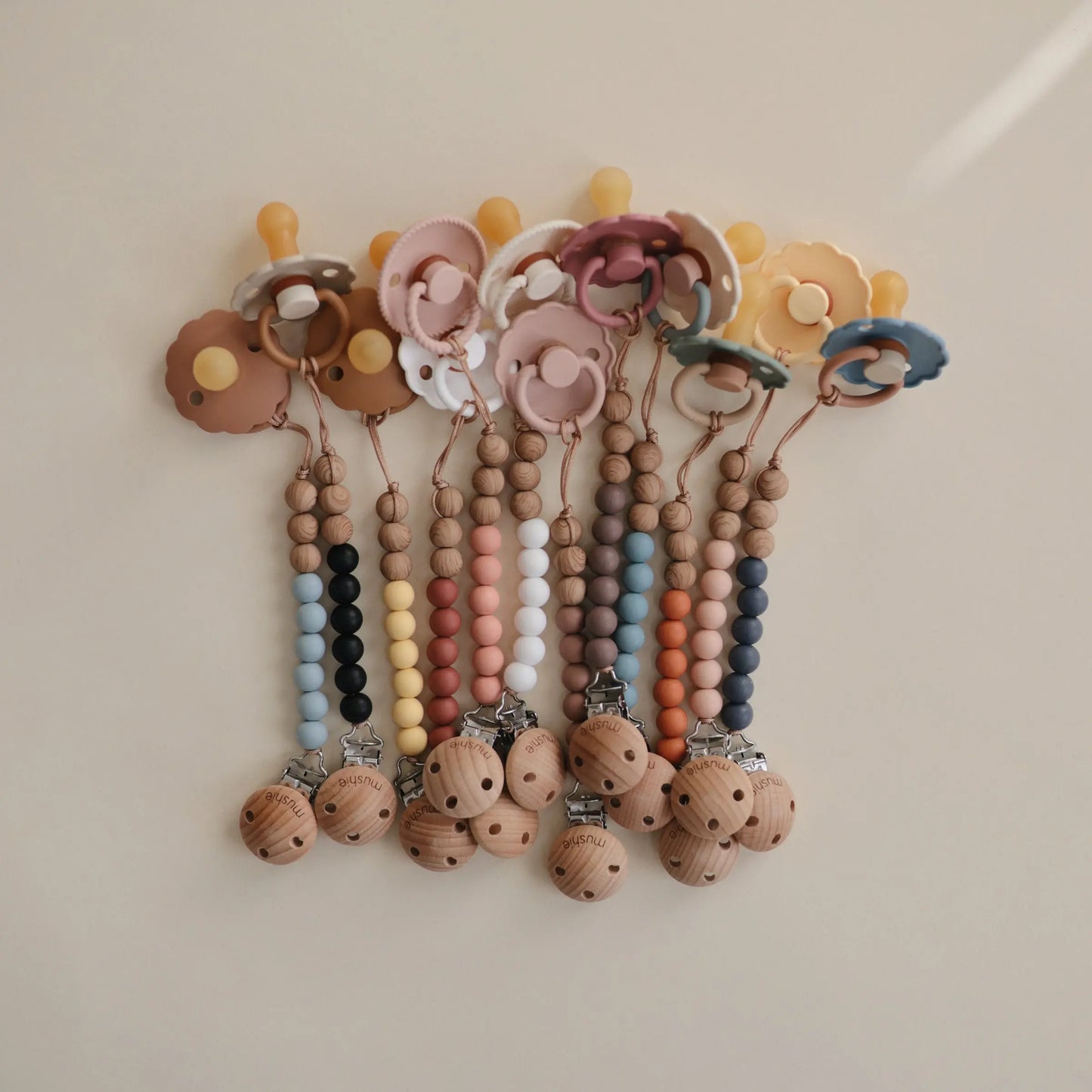 Frigg Daisy Natural Rubber Pacifier Two Pack Mushie Everetts Place: Online Boutique
