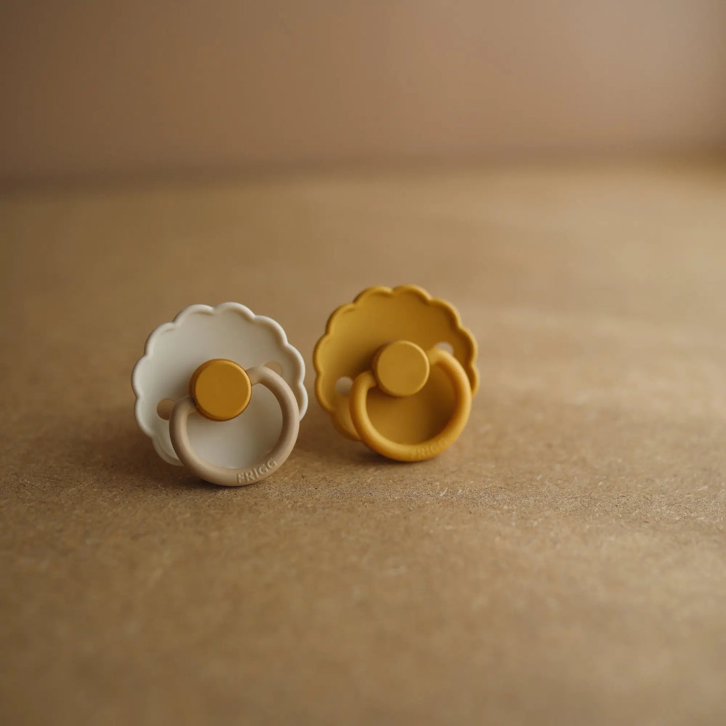 Frigg Daisy Natural Rubber Pacifier Two Pack Mushie Everetts Place: Online Boutique