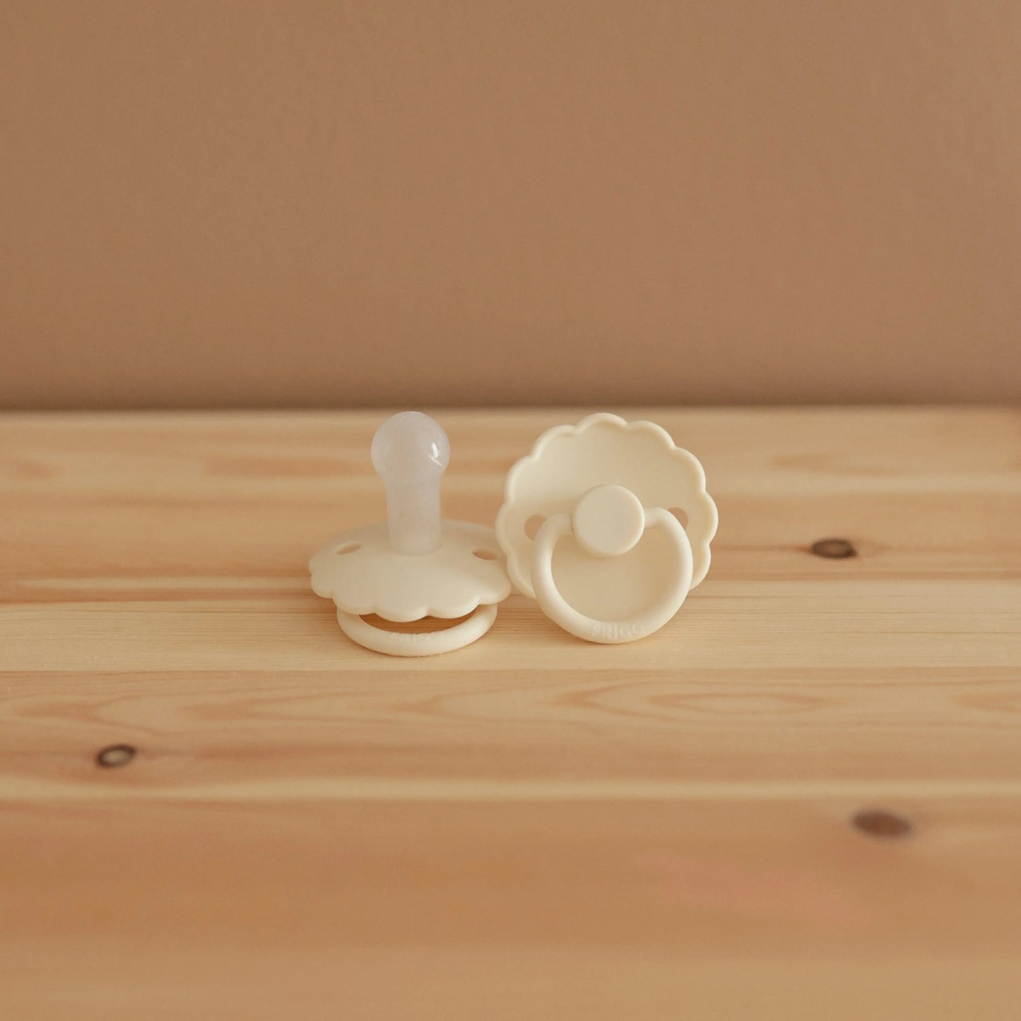 Frigg Daisy Silicone Pacifier 2 Pack with SilkySoft Nipple Mushie Everetts Place: Online Boutique