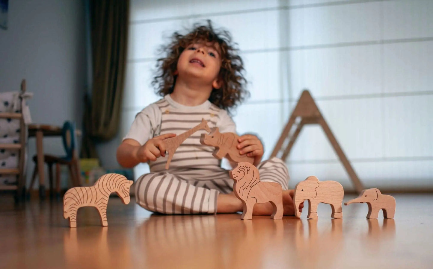 Kidodido Handcrafted Wooden Safari Animals Set for Imaginative Play - Toys & Games > Toys > Dolls, Playsets & Toy Figures > Toy Playsets > Farm Animal Playsets