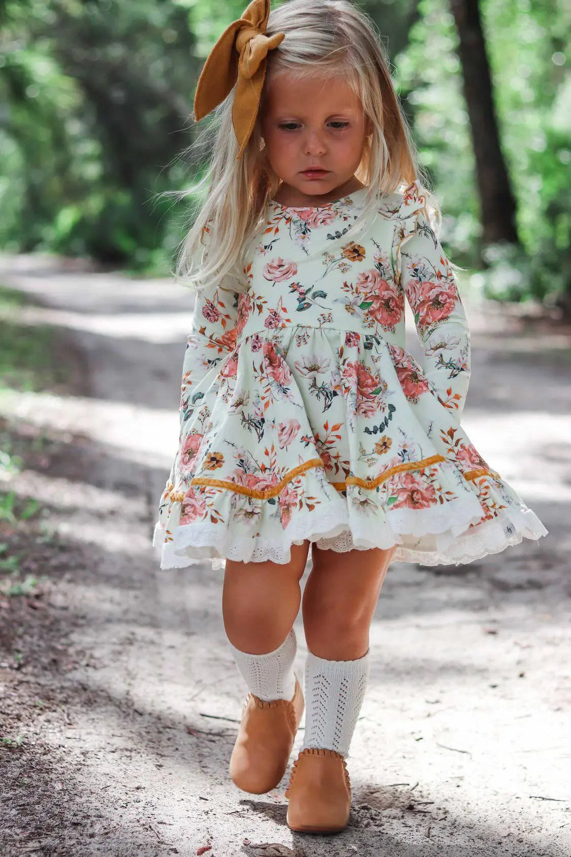 LLB Crochet Knee High Socks (2 pairs in each order) Little Love Bug Co.
