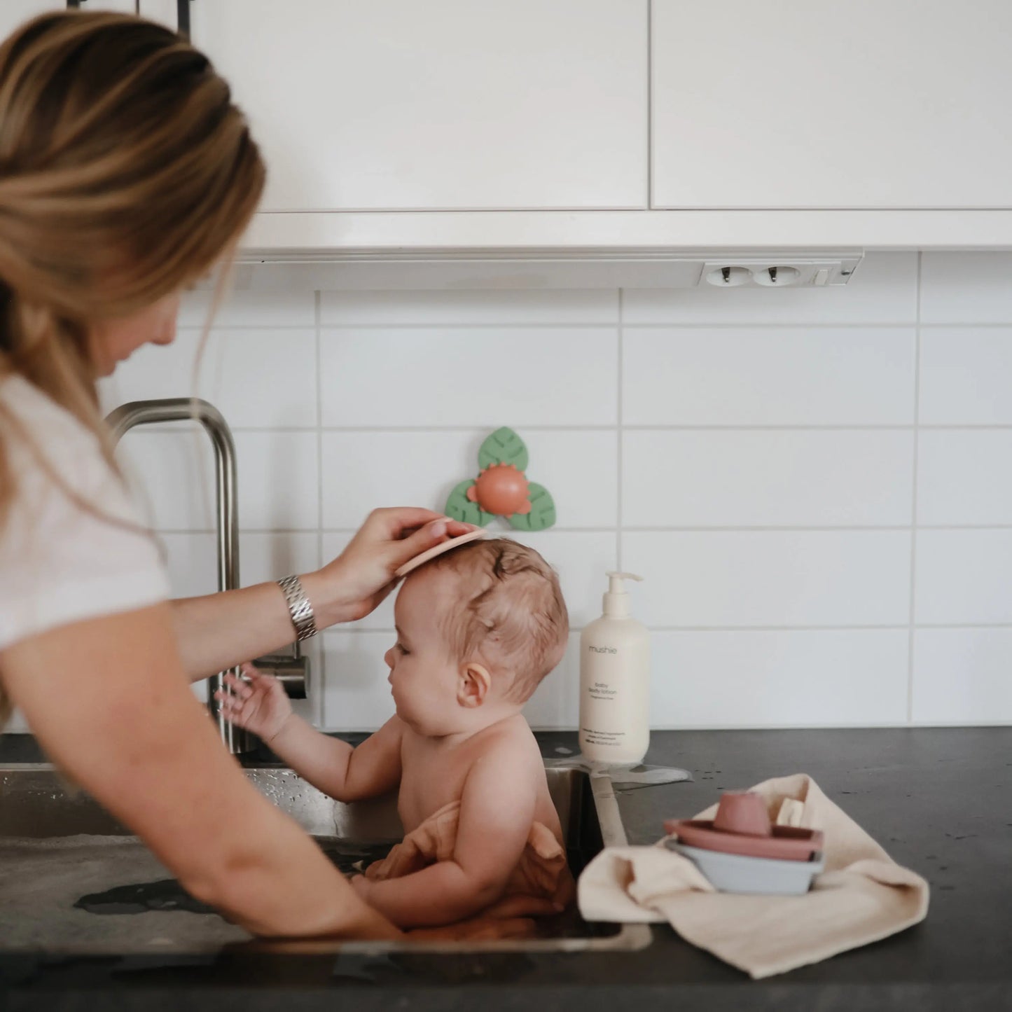 Muslin Cotton Washcloths Made of 100 Percent Organic Cotton Mushie Everetts Place: Online Boutique