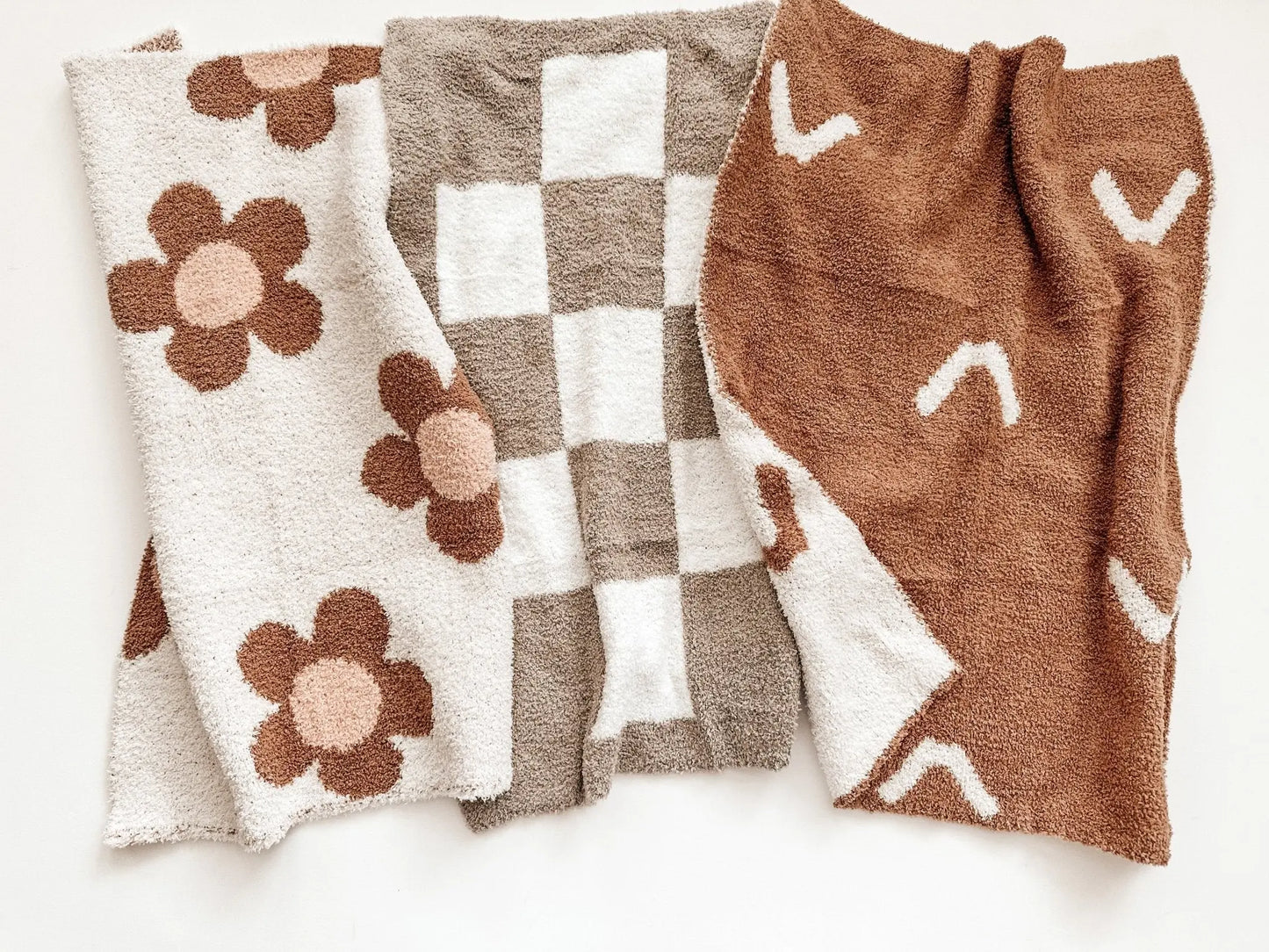 Plush Mini Blanket - Caramel Daisy Harp Angel Boutique