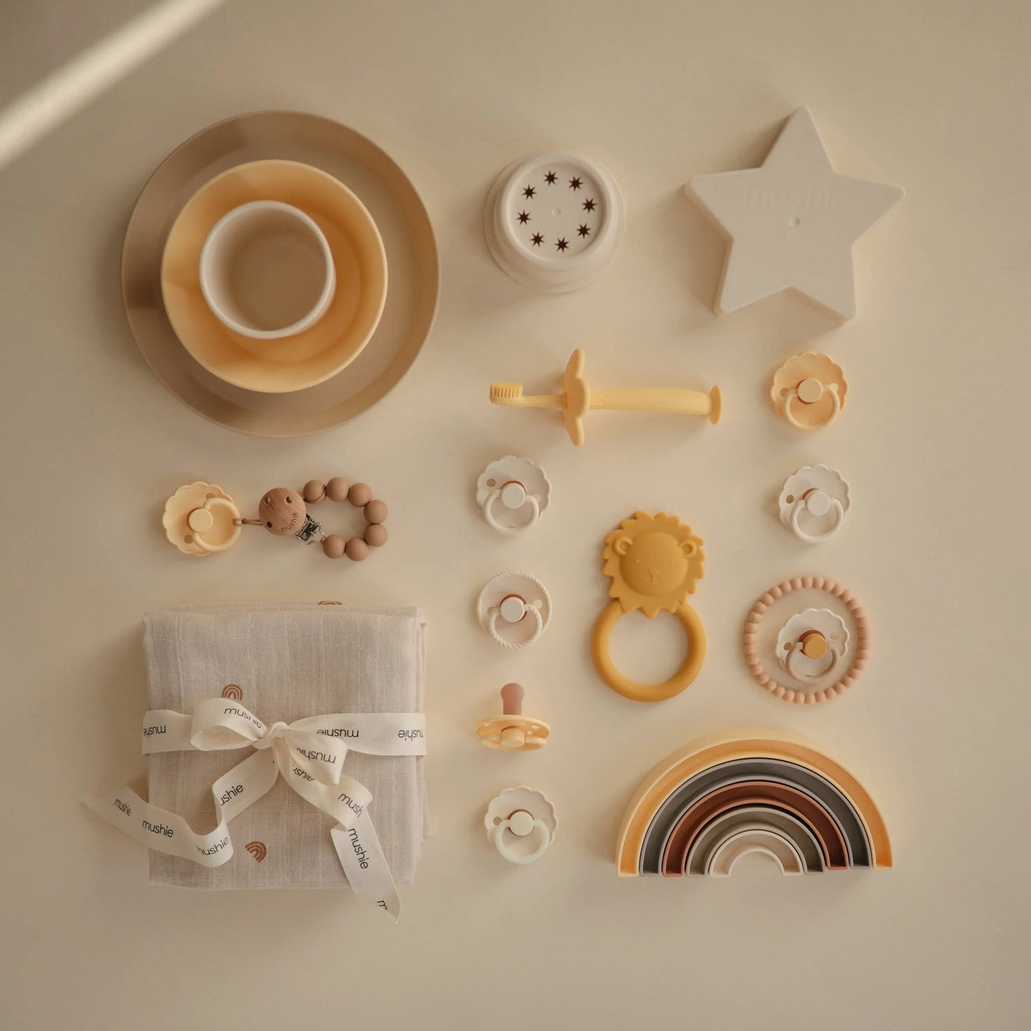 Round Dinnerware Plates BPA Free Plastic Set Dishwasher Microwave Safe Mushie Everetts Place: Online Boutique