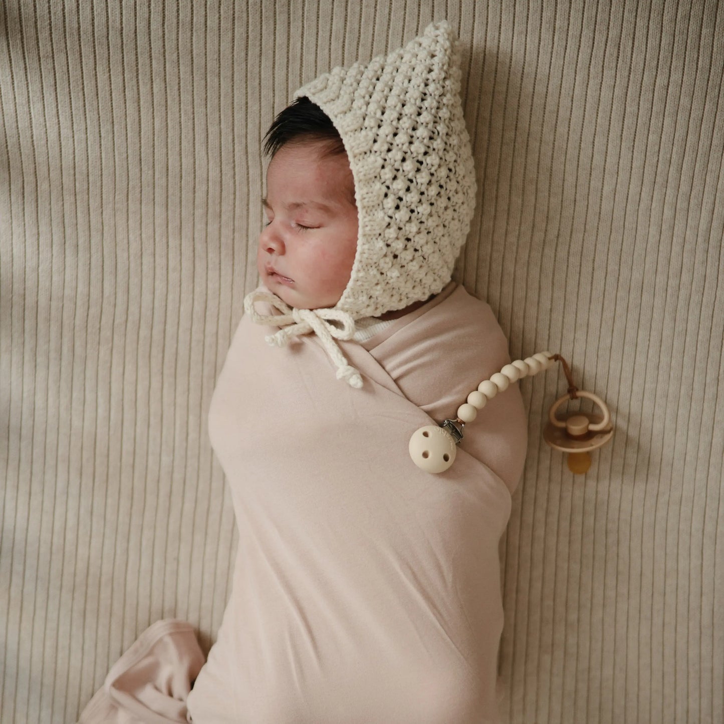 Silicone Pacifier Clip Hera Durable Food Grade Silicone Bead Design Mushie Everetts Place: Online Boutique