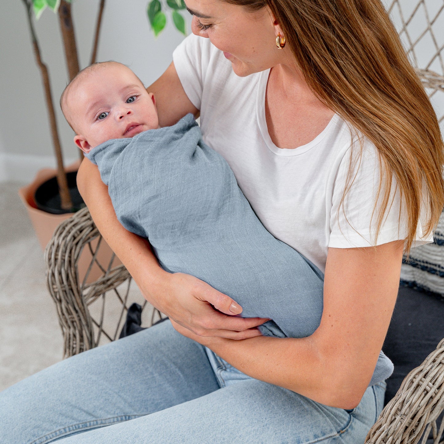 Muslin Swaddle Blanket Pacific Blue Multipurpose Baby 1 Pack Comfy Cubs Everetts Place: Online Boutique