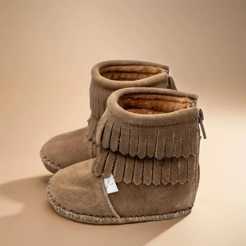 Little Love Bug Co. Genuine Leather The Cozy Boot with Warm Lining for Growing Children - Apparel & Accessories > Shoes > Baby & Toddler Shoes > Baby & Toddler Boots Boot