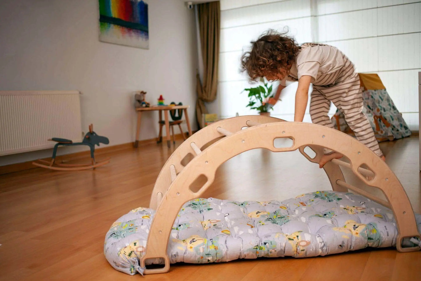 XL Climbing Arch Rocker And Map Pattern Cushion Set Kidodido Everetts Place: Online Boutique