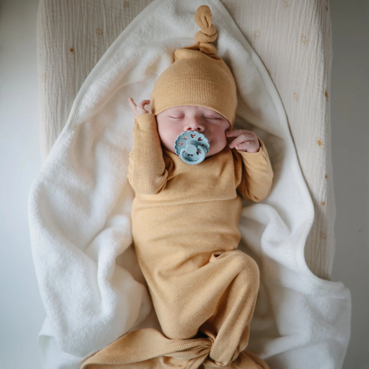 Organic Cotton Baby Hooded Towel Soft and Absorbent for Cozy Cuddles Mushie