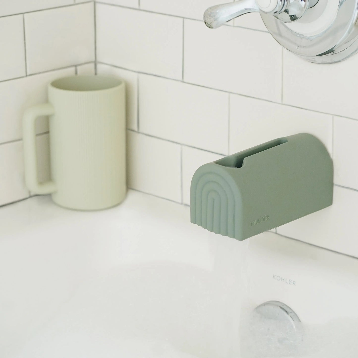Bath Rinse Cup for Kids with Textured Grip and Controlled Water Stream Mushie