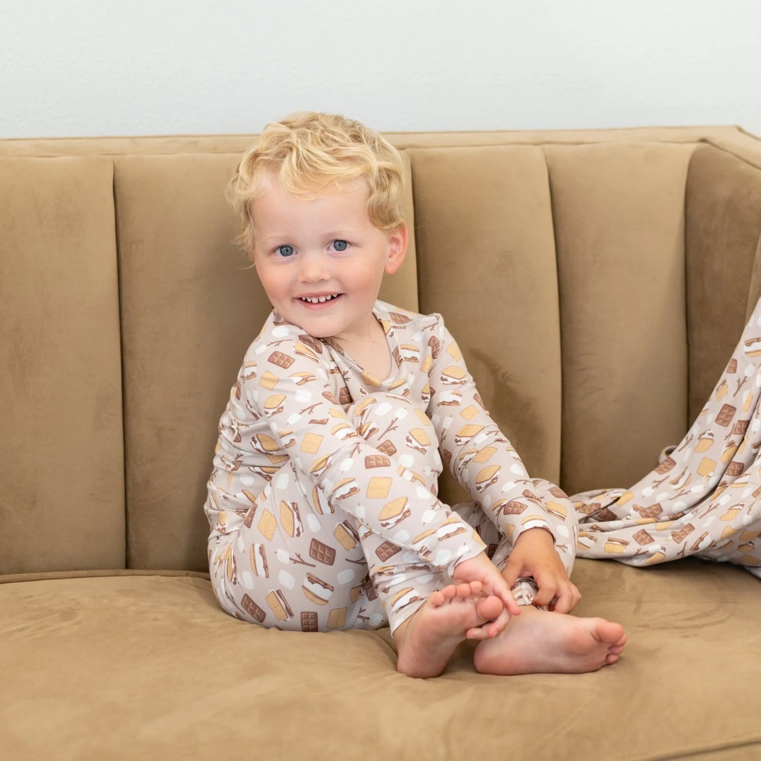 Big Kid Pajama Comfortable Long Sleeve Top Cuffed Legs Elastic Waistband Sweet Bamboo