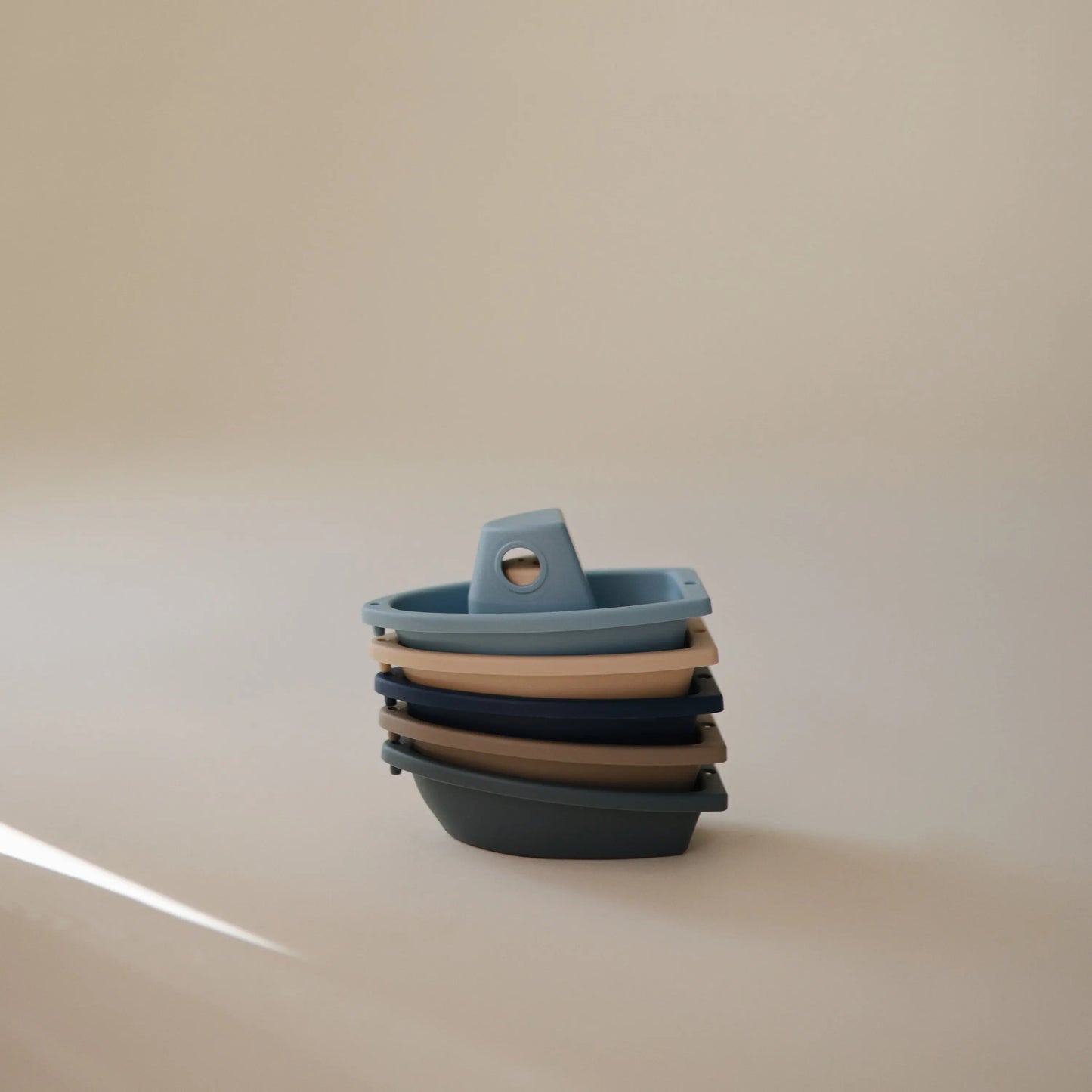 Stackable Bath Boats Set of Five for Independent Play in the Bathtub Mushie