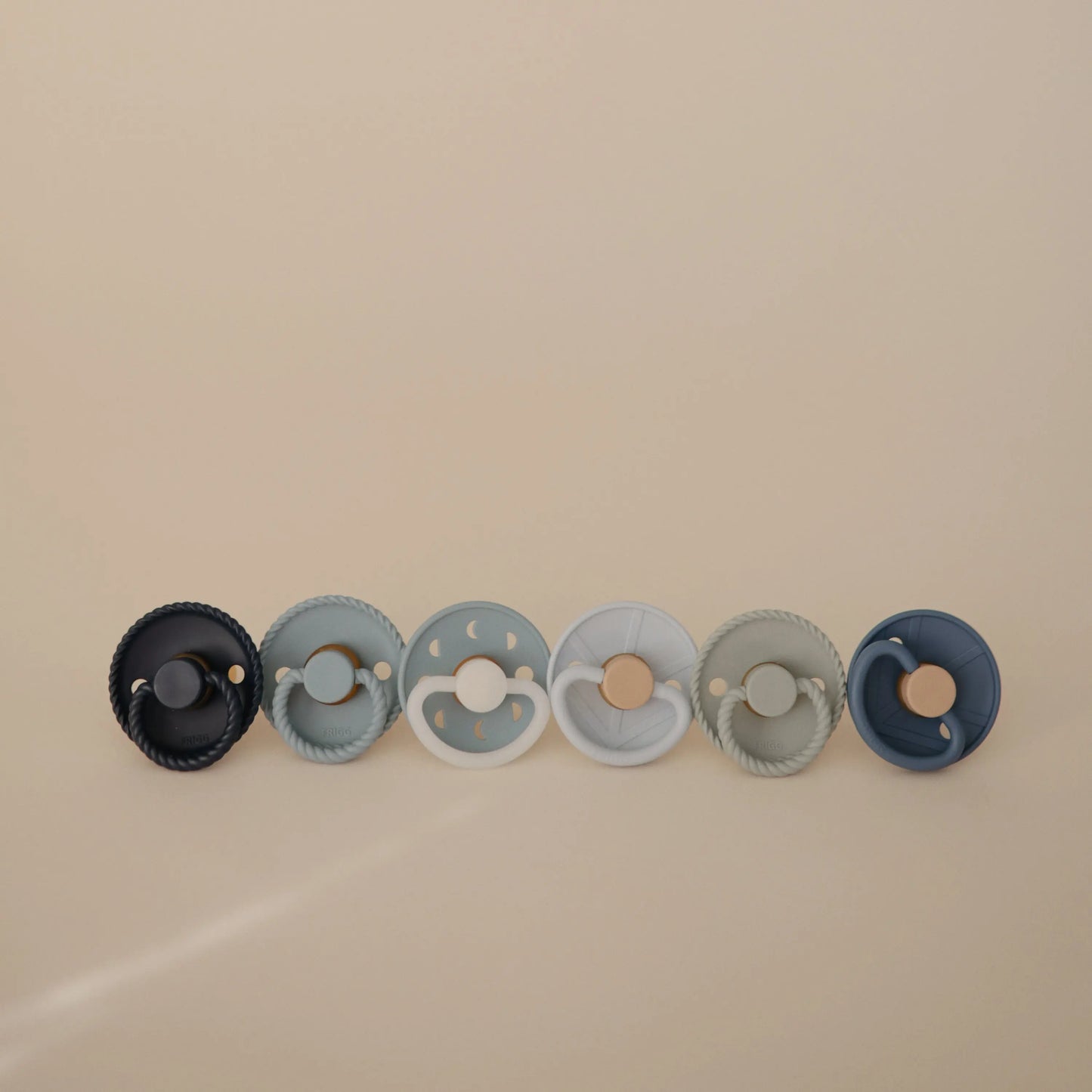 Frigg Silicone Pacifier 6 Pack for Baby Comfort and Safety Mushie
