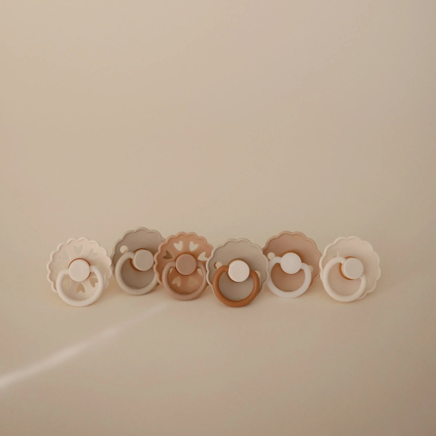Frigg Silicone Pacifier 6 Pack for Baby Comfort and Safety Mushie