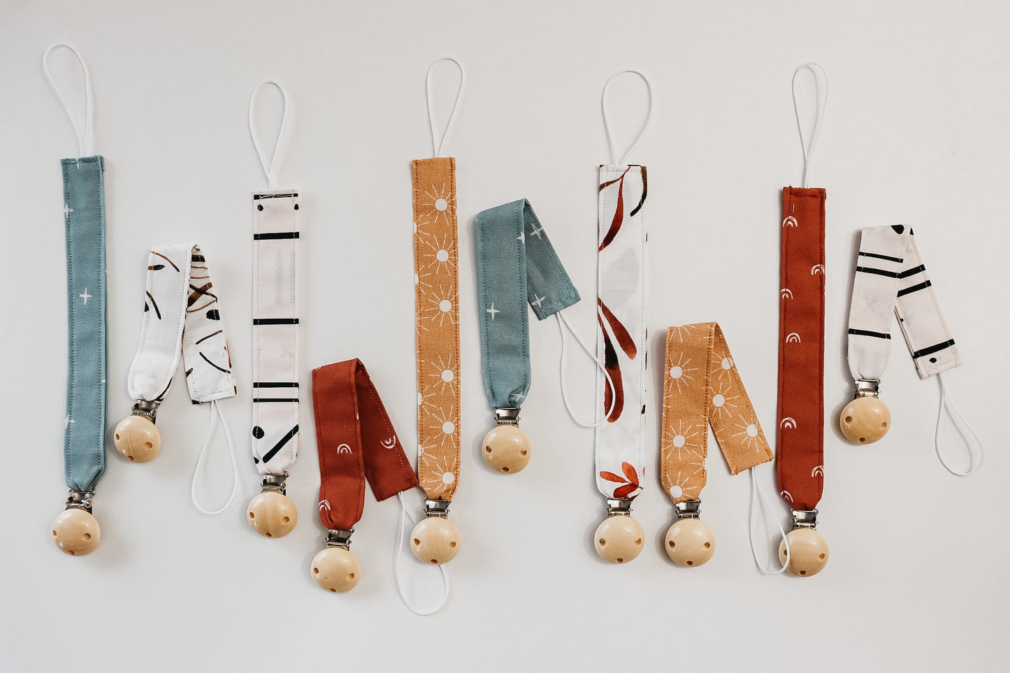 Twinkle Pacifier Clip For Babies With Modern Print Premium Little Mae & Co Everetts Place: Online Boutique