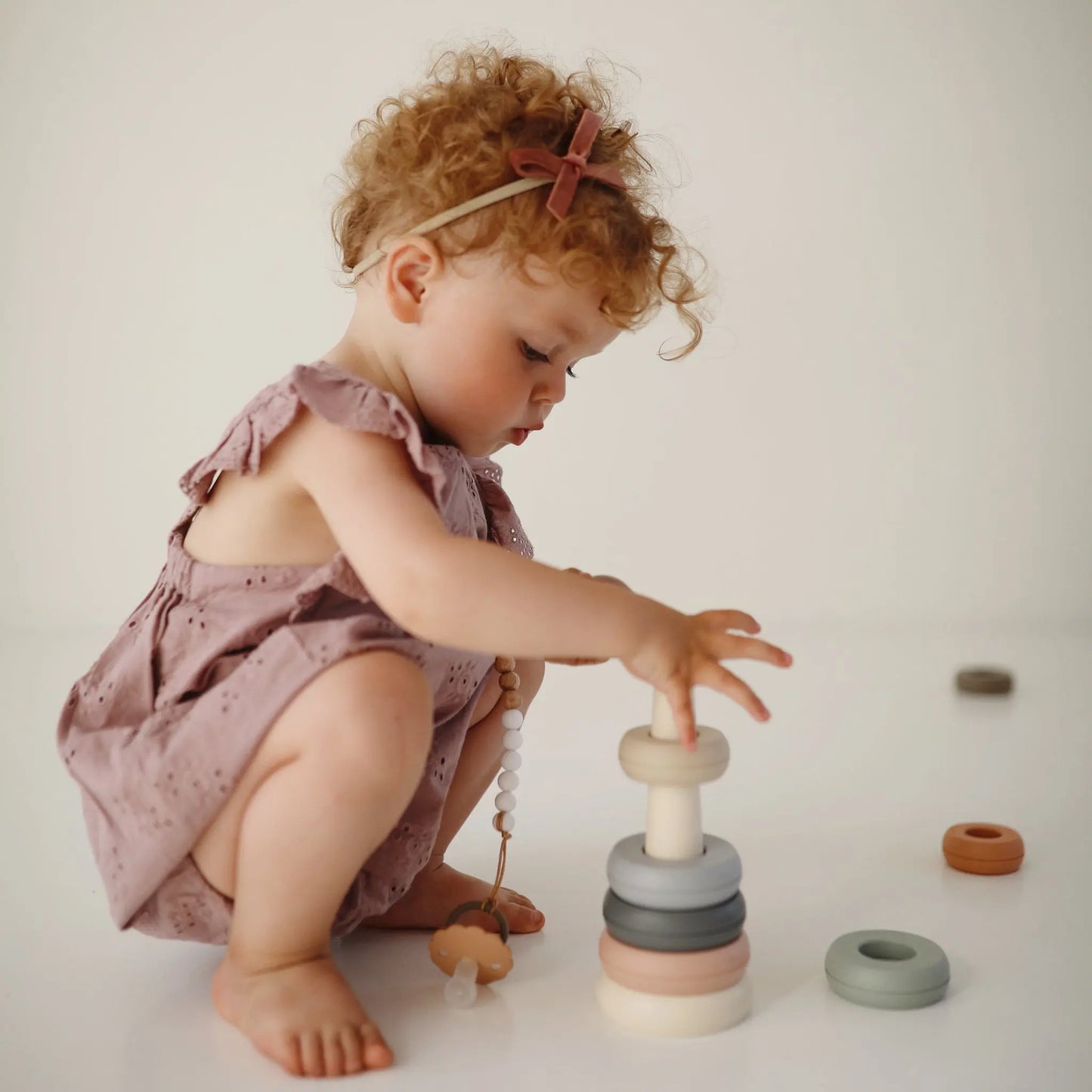 Everyday Play Gift Set for Sensory Exploration and Fine Motor Skills Development Mushie