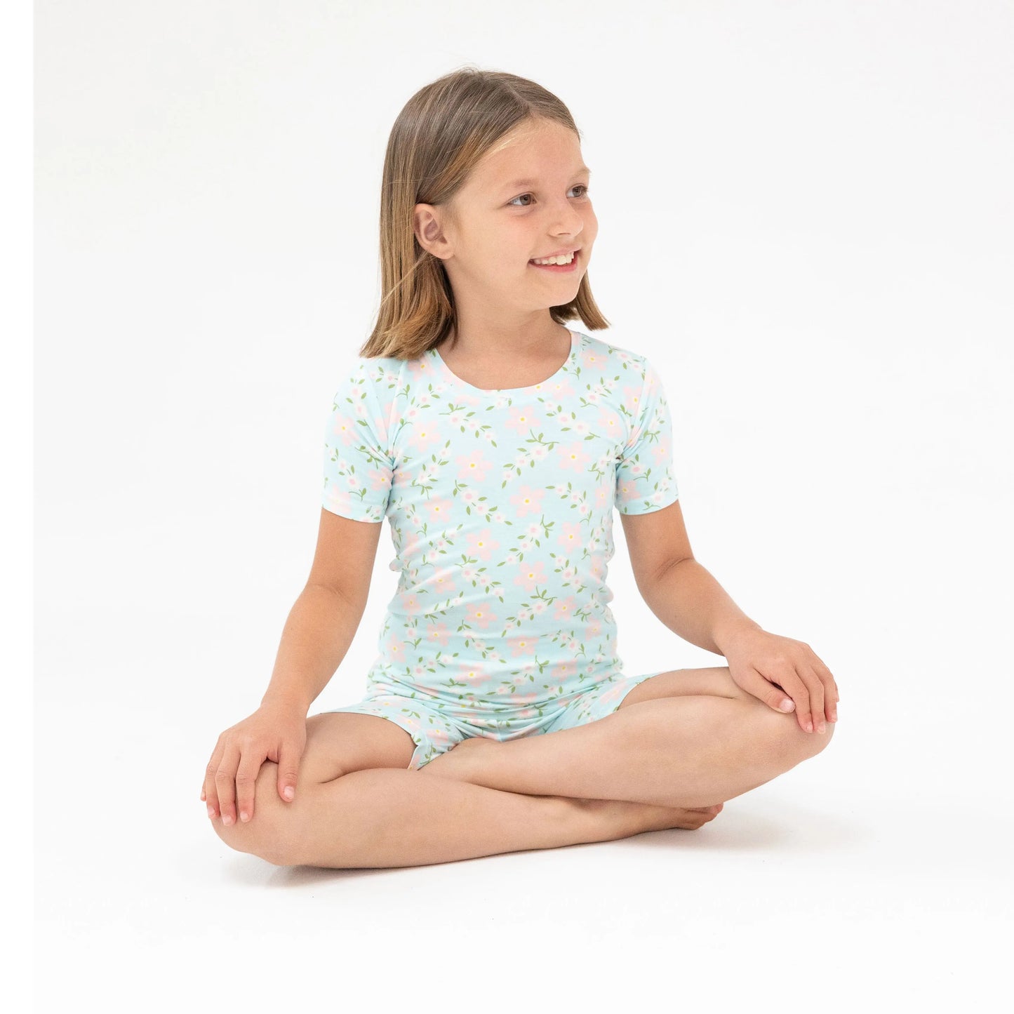Loungewear Short Set Vintage Daisy for Kids.