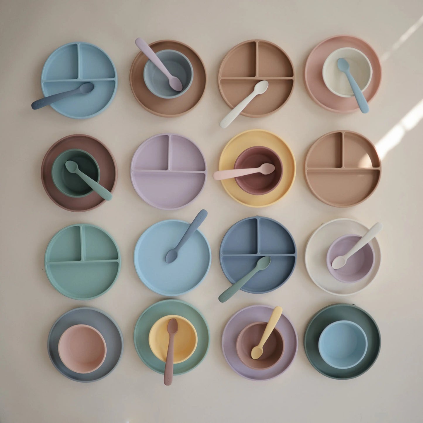 Silicone Suction Plate for Babies Food Grade Safe Design Minimizes Spills Mushie