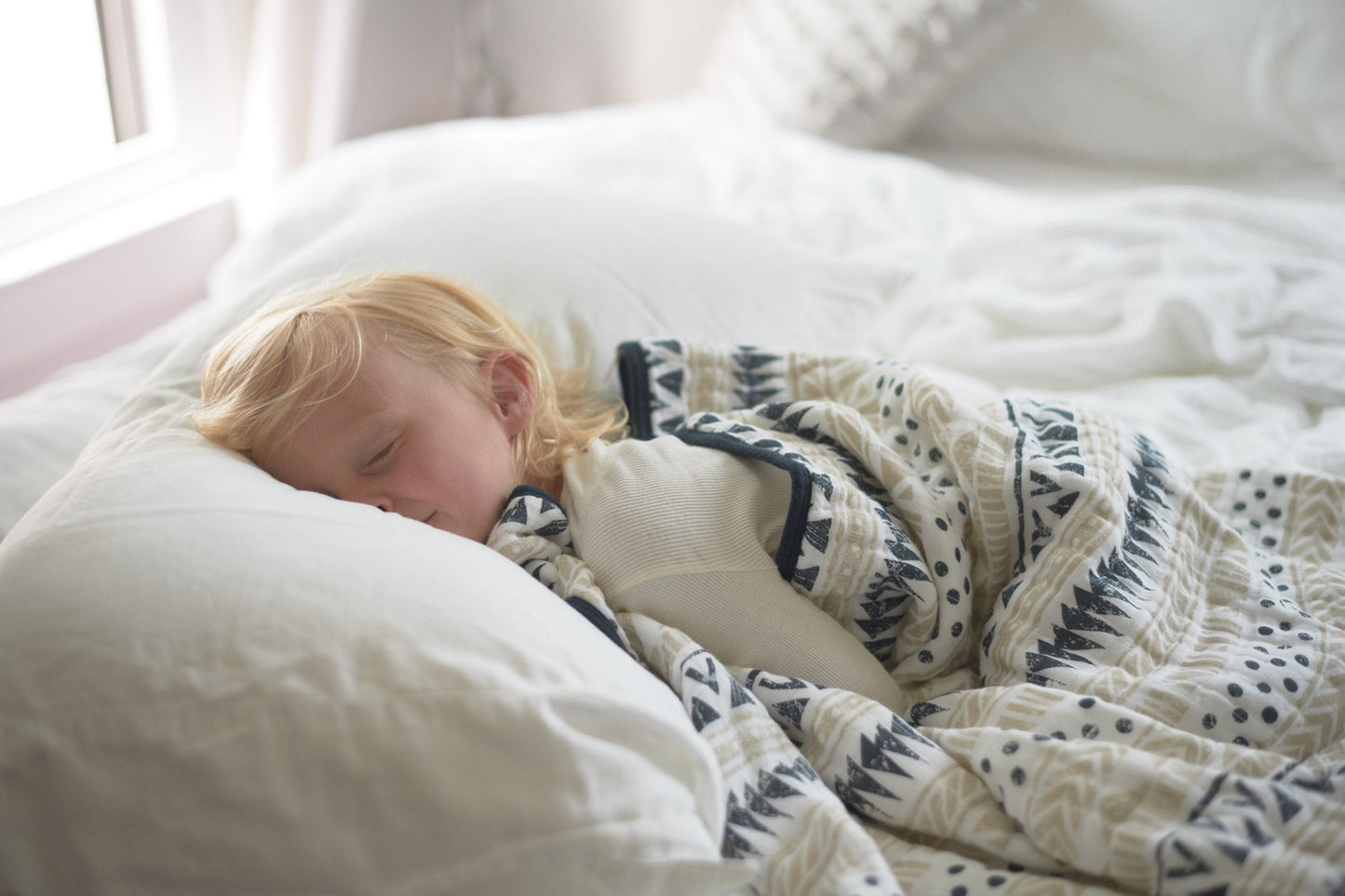 Pyramid Cotton Muslin Newcastle Blanket for Kids 47 Inch x 47 Inch Soft Breathable Cuddly Comfort Newcastle Classics