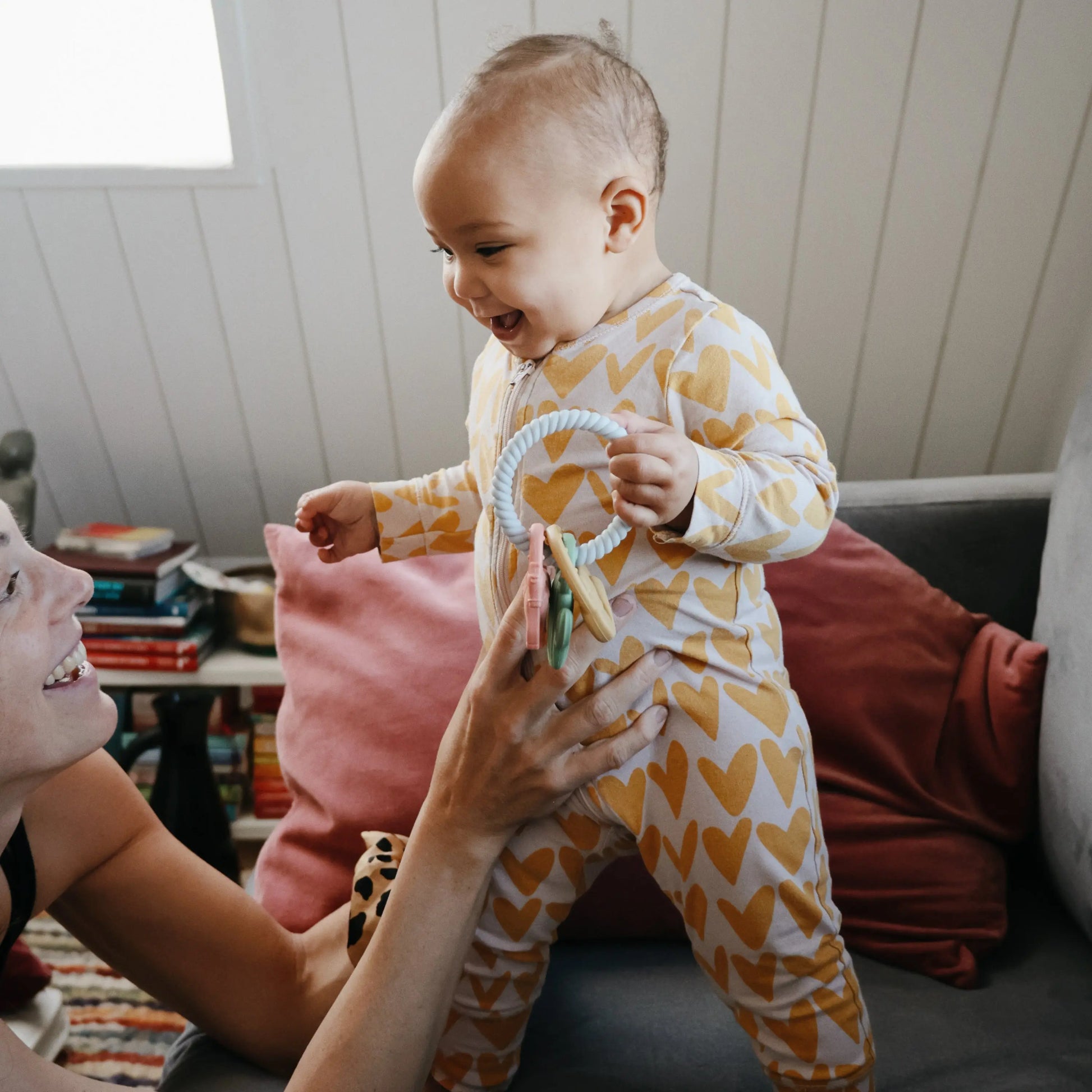 Western Teething Ring Made from Food Grade Silicone with Sensory Shapes and Textures Mushie