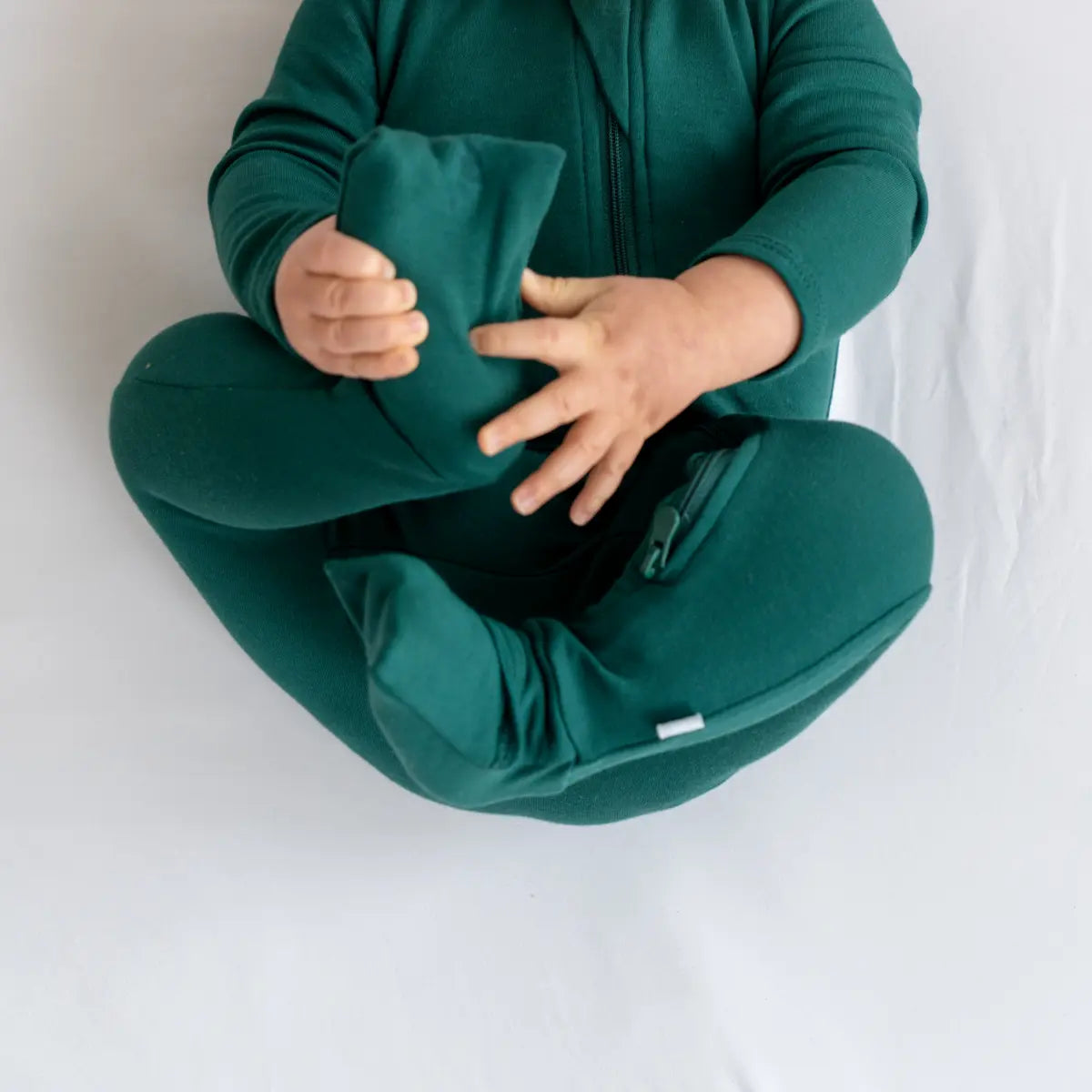 Dreamland Baby LuxeWeave Baby Bamboo Pajamas with DreamCuffs for Ultimate Sleep Comfort - Apparel & Accessories > Clothing > Sleepwear & Loungewear > Pajamas Pajamas