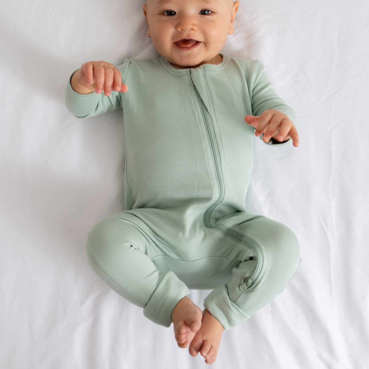 Soft Bamboo Pajamas w/ DreamCuffs® by Dreamland Baby