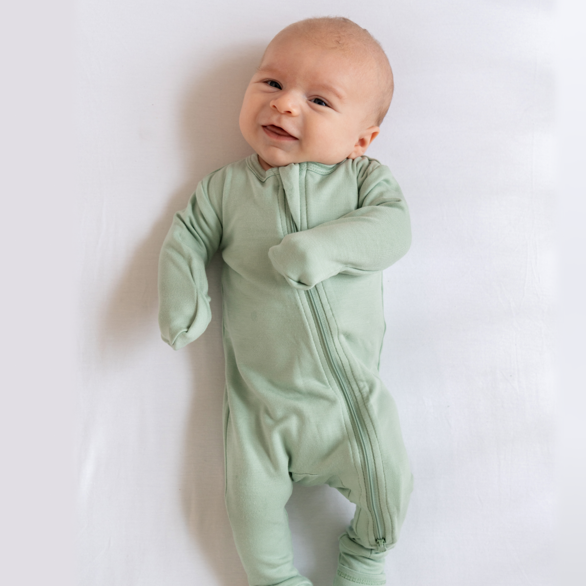 Soft Bamboo Pajamas w/ DreamCuffs® by Dreamland Baby