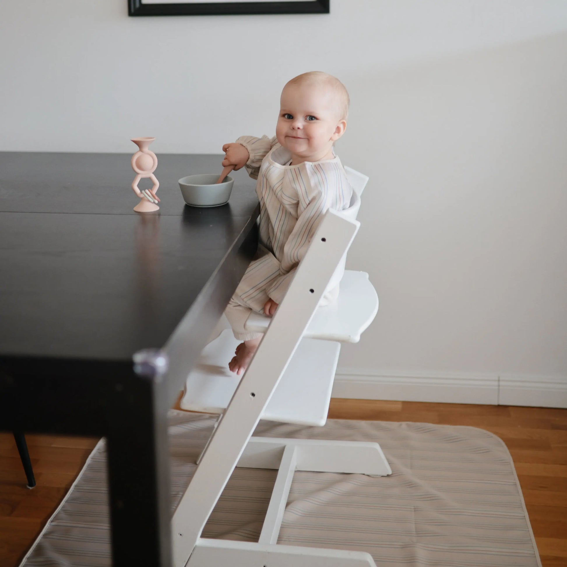 Splat Mat for High Chairs and Arts and Crafts Water Resistant Polyester Easy to Clean Machine Washable Mushie