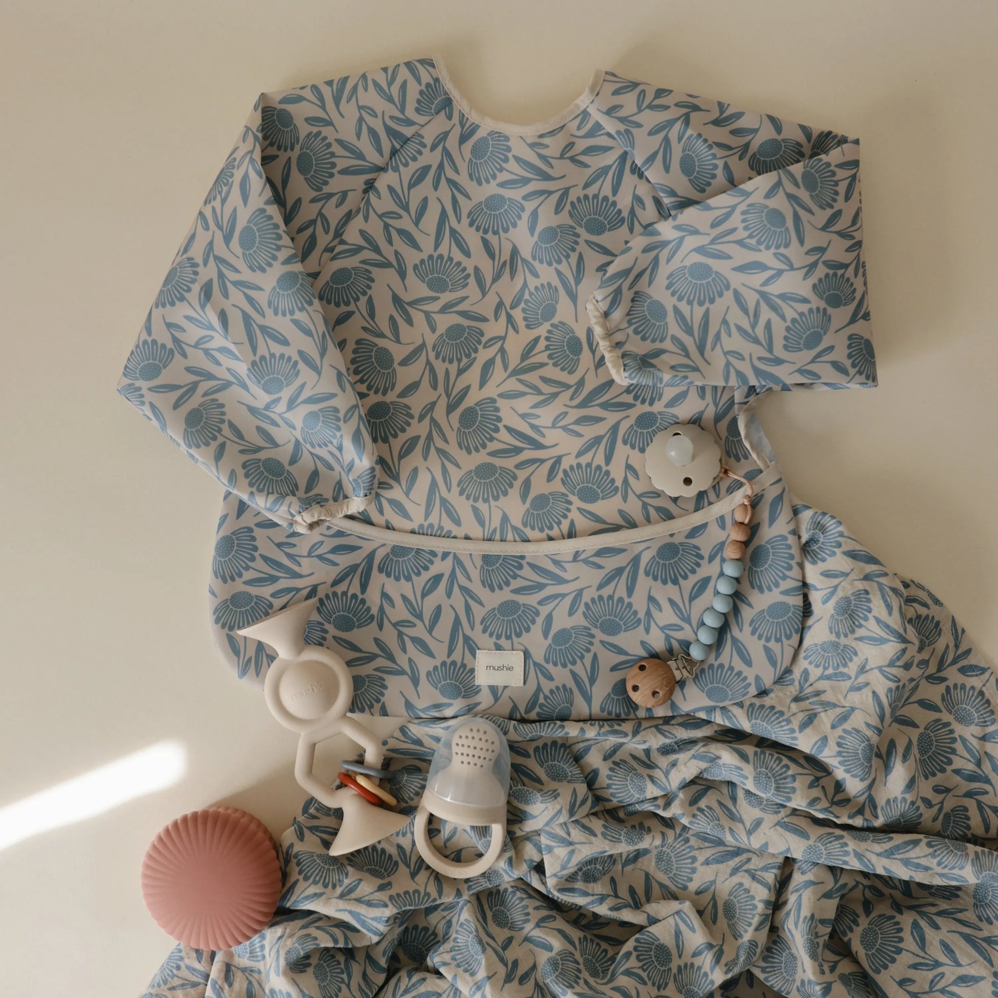 Organic Cotton Muslin Swaddle Blanket for Baby Cuddling and Nursing Mushie